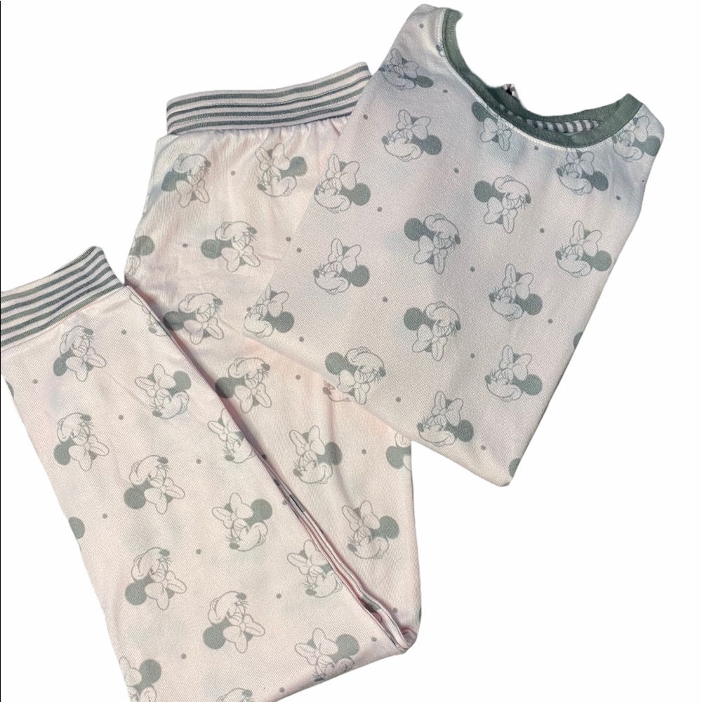 DISNEY Light Pink Minnie Mouse Pj Set!